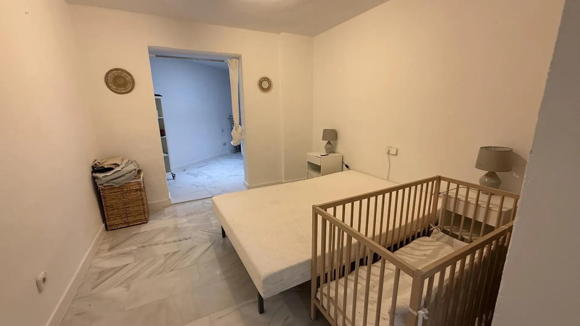 Chalet Cozy 3-Bedroom Townhouse In Calahonda MIJAS COSTA Spain